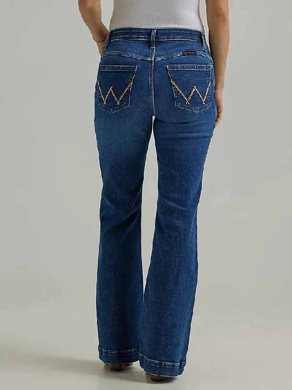 Wrangler Ladies Ultimate Riding Jean Willow Mid-Rise Trouser Parker 112344945 Trousers High Rise Slim Fit Wrangler Ladies Ultimate Riding Jean Willow Mid-Rise Trouser Parker 112344945 Trousers High Rise Slim Fit